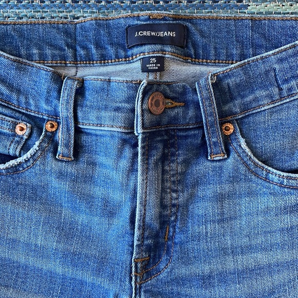 J.Crew 8” Toothpick Blue Jean with Let-Down Hem size 25 - Picture 8 of 9